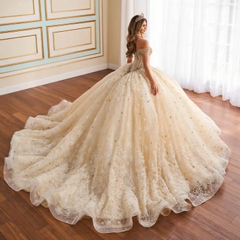 Dazzling Sweetheart Off-The-Shoulder Straps Lace Applique Quinceanera Dress #PR30177