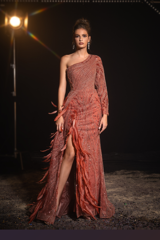 Shinning gemstones with feather   #NL012