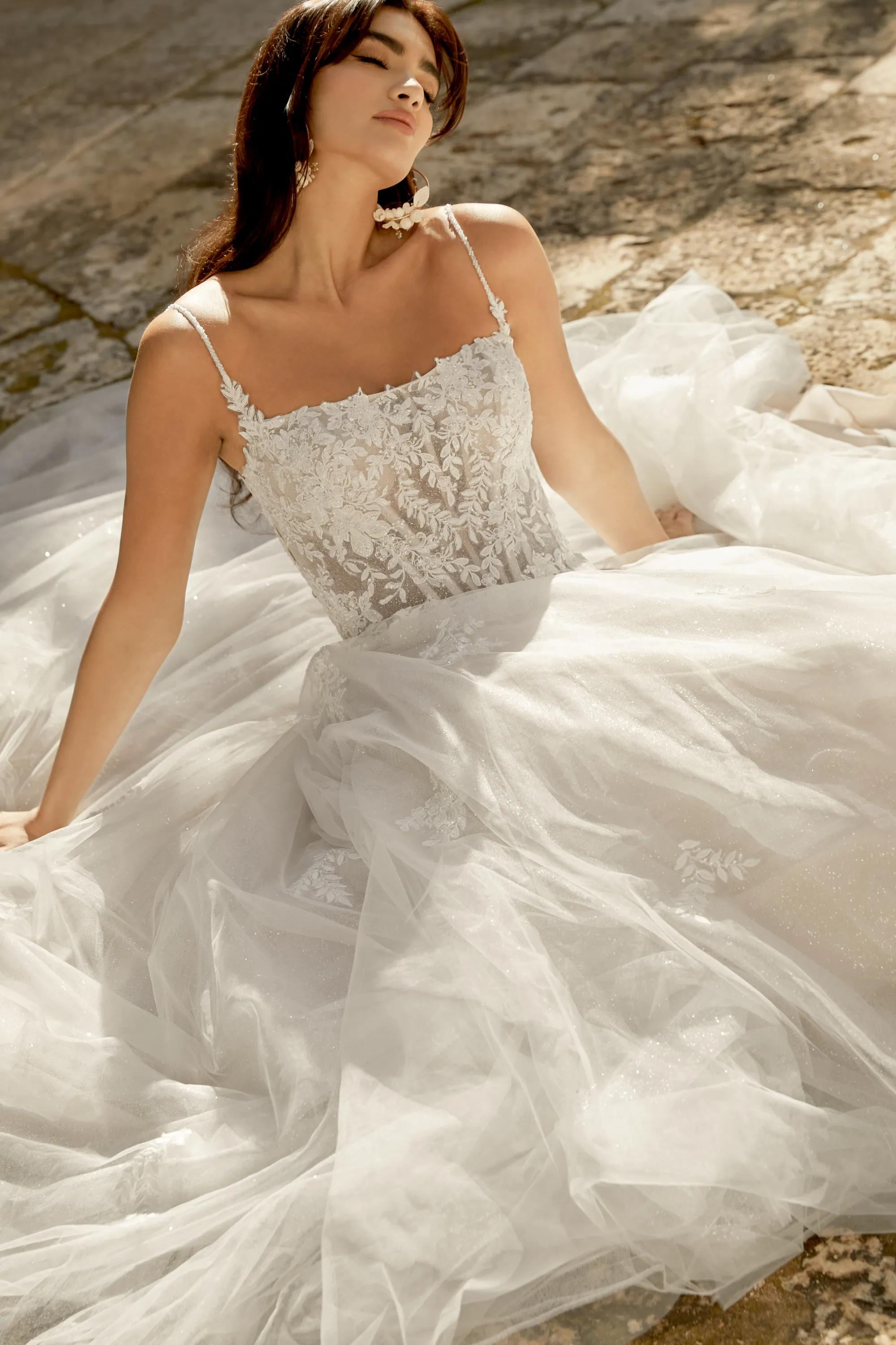 Enchanting A-Line Square Tulle Chapel Wedding Dress 44487