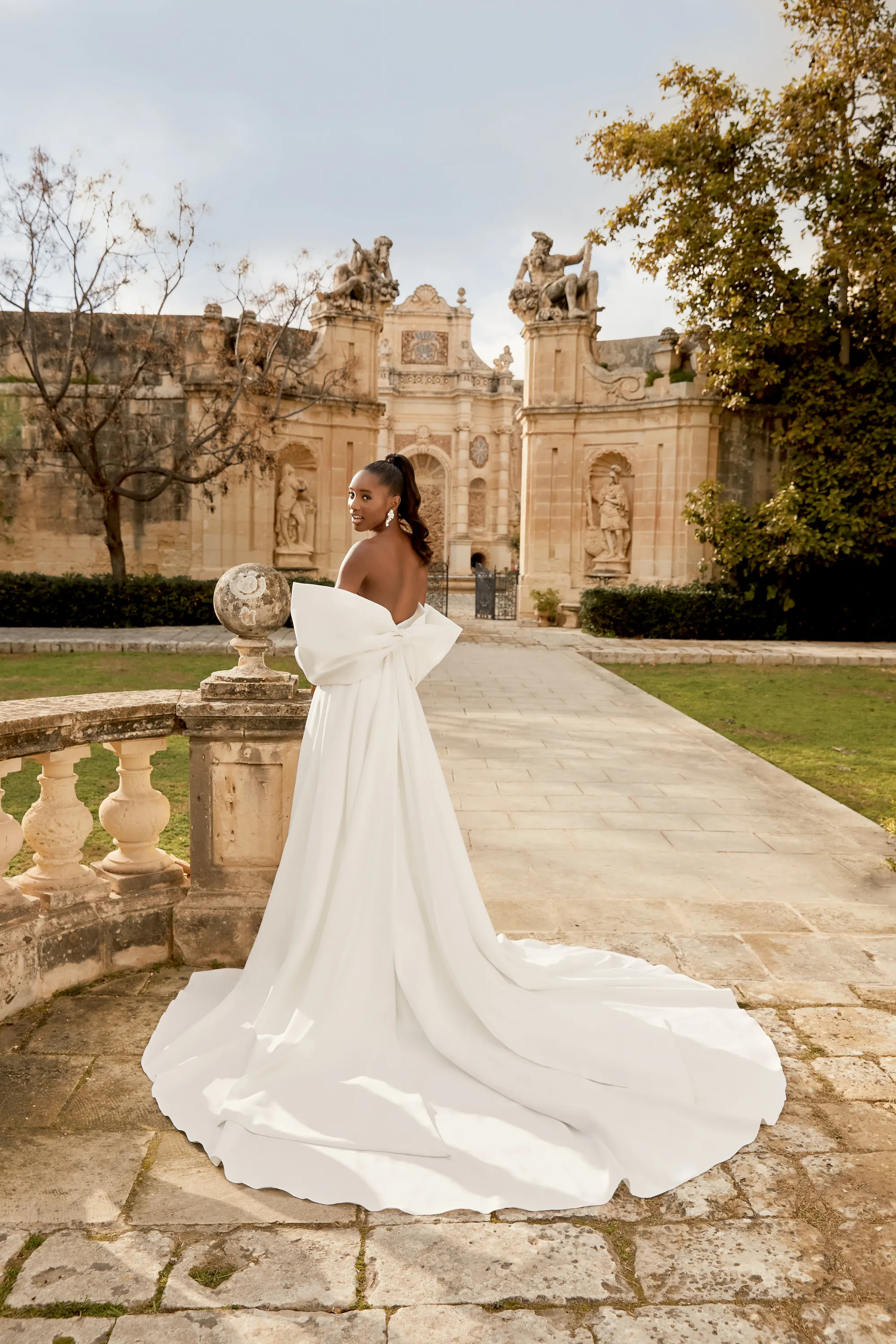 Graceful Mermaid Sweetheart Satin Chapel Wedding Dress 44496