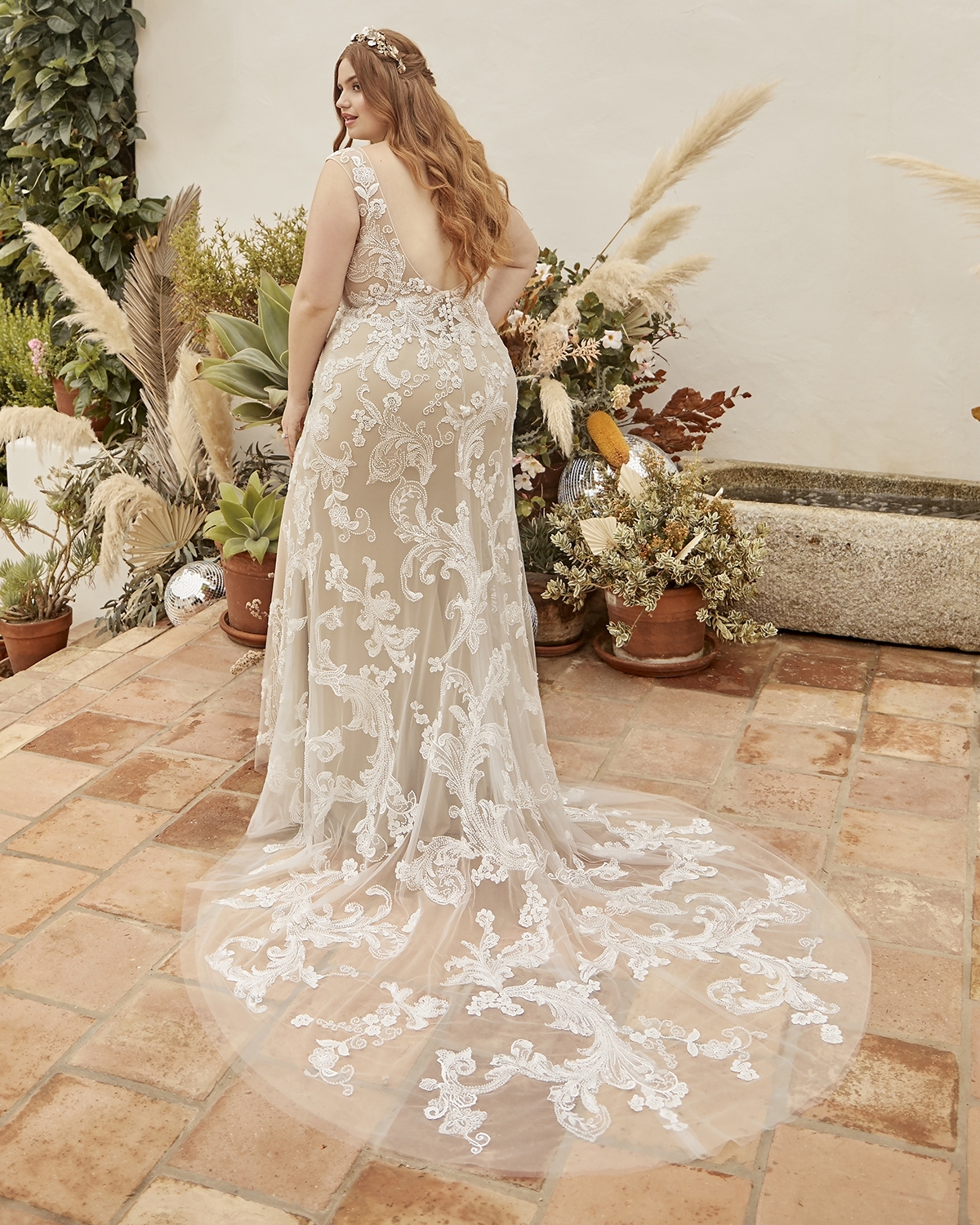 Glamorous Boho A-Line Floral Lace Appliques V-Back Wedding Dress #BL345
