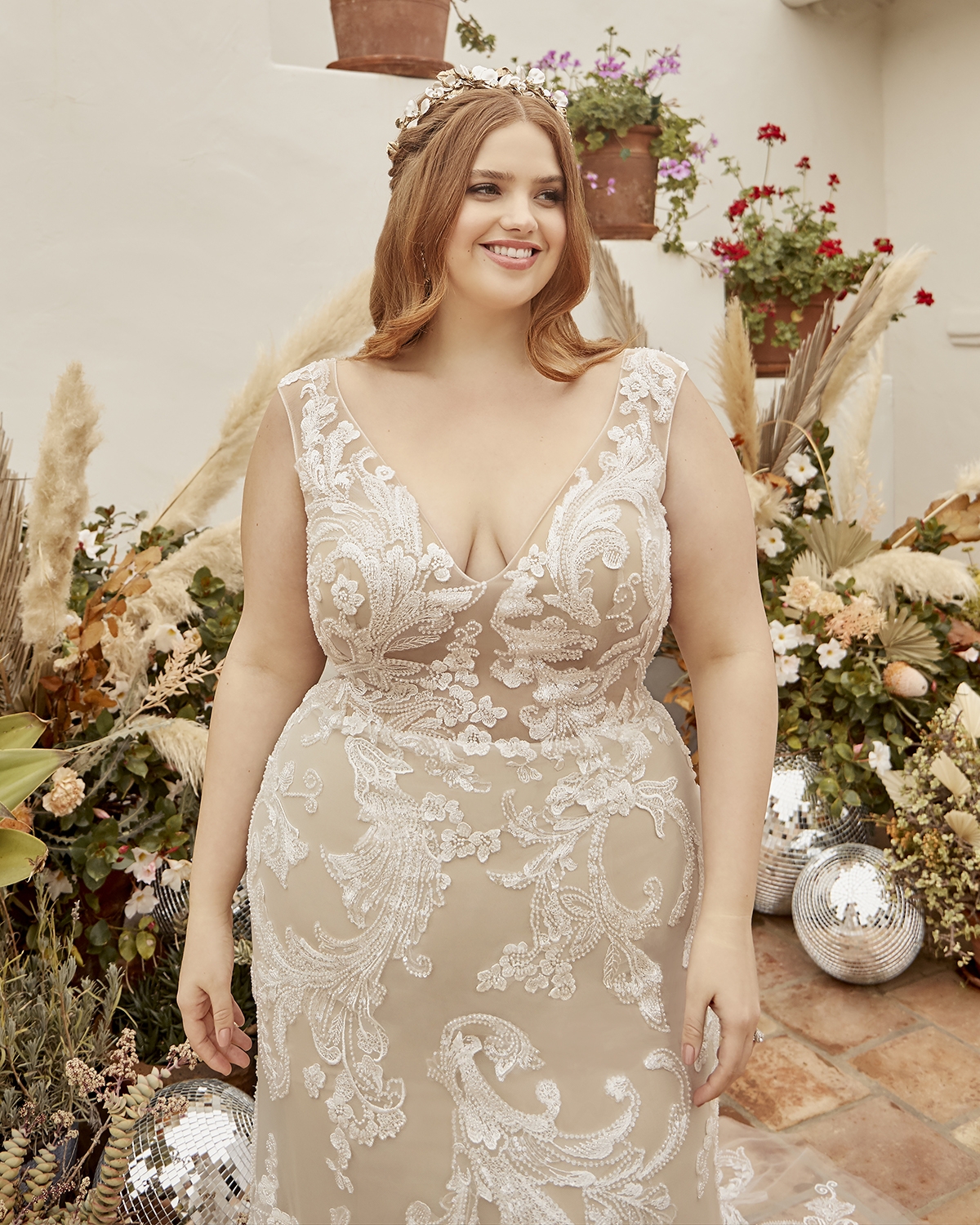 Glamorous Boho A-Line Floral Lace Appliques V-Back Wedding Dress #BL345