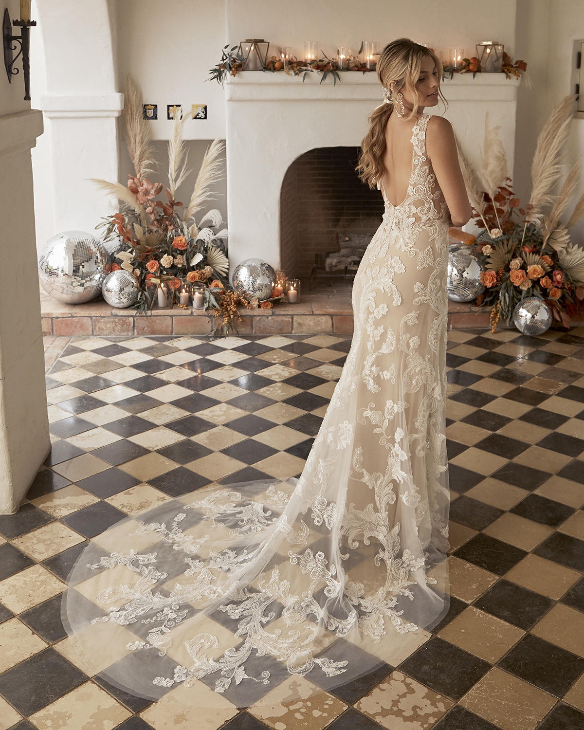 Glamorous Boho A-Line Floral Lace Appliques V-Back Wedding Dress #BL345