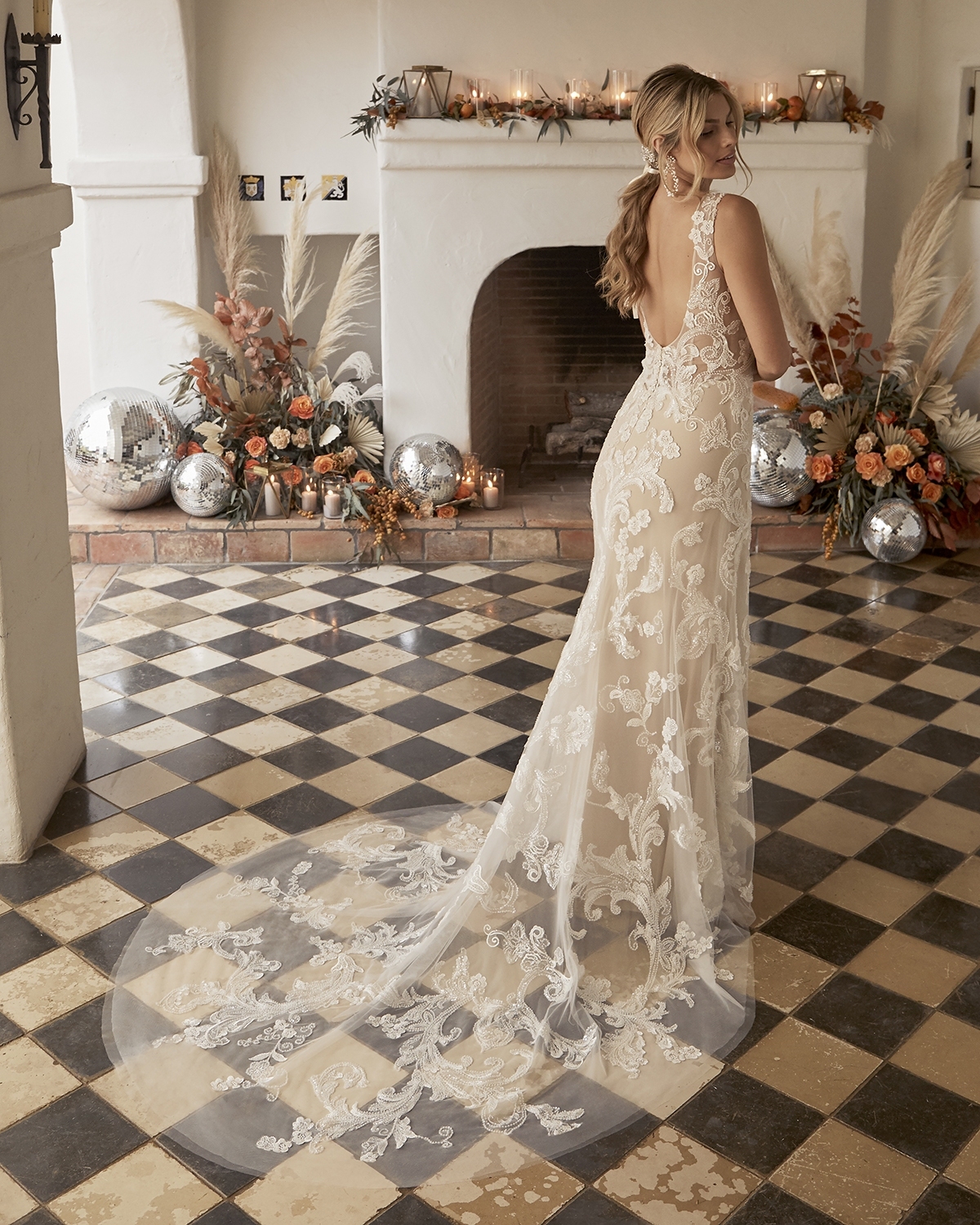 Glamorous Boho A-Line Floral Lace Appliques V-Back Wedding Dress #BL345
