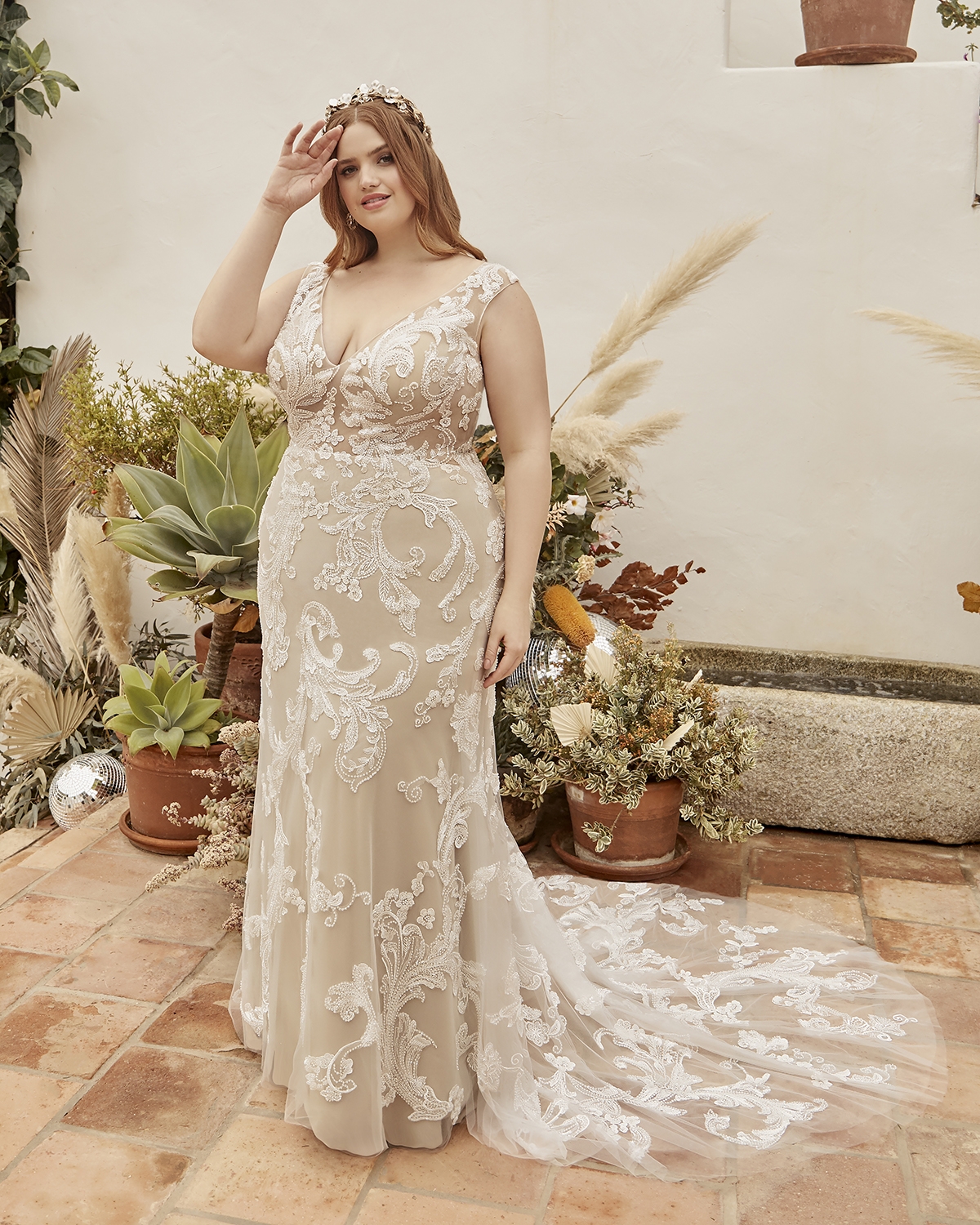 Glamorous Boho A-Line Floral Lace Appliques V-Back Wedding Dress #BL345