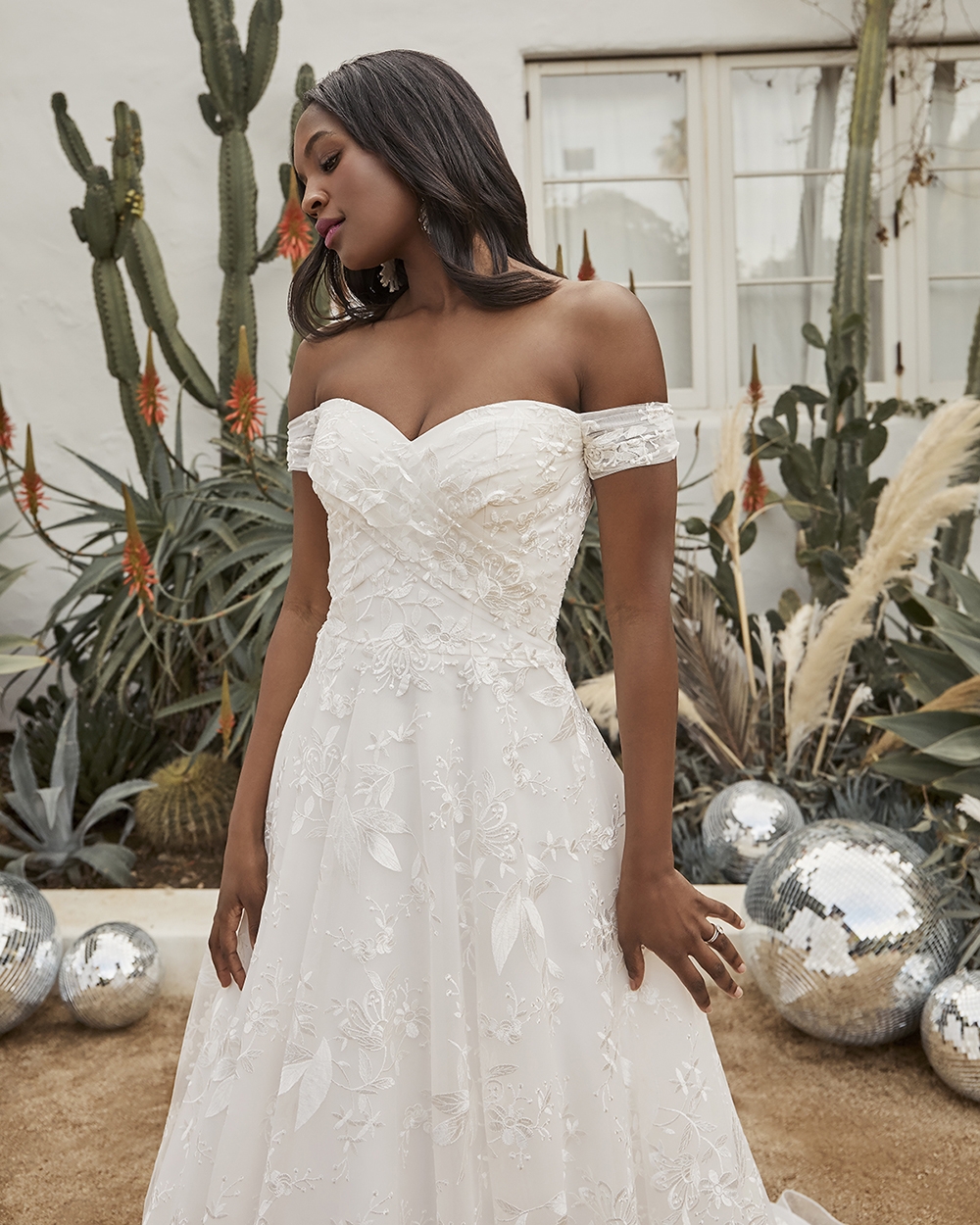 Modern Boho A-Line Sweetheart Off-Shoulder Floral Lace Wedding Dress #BL350