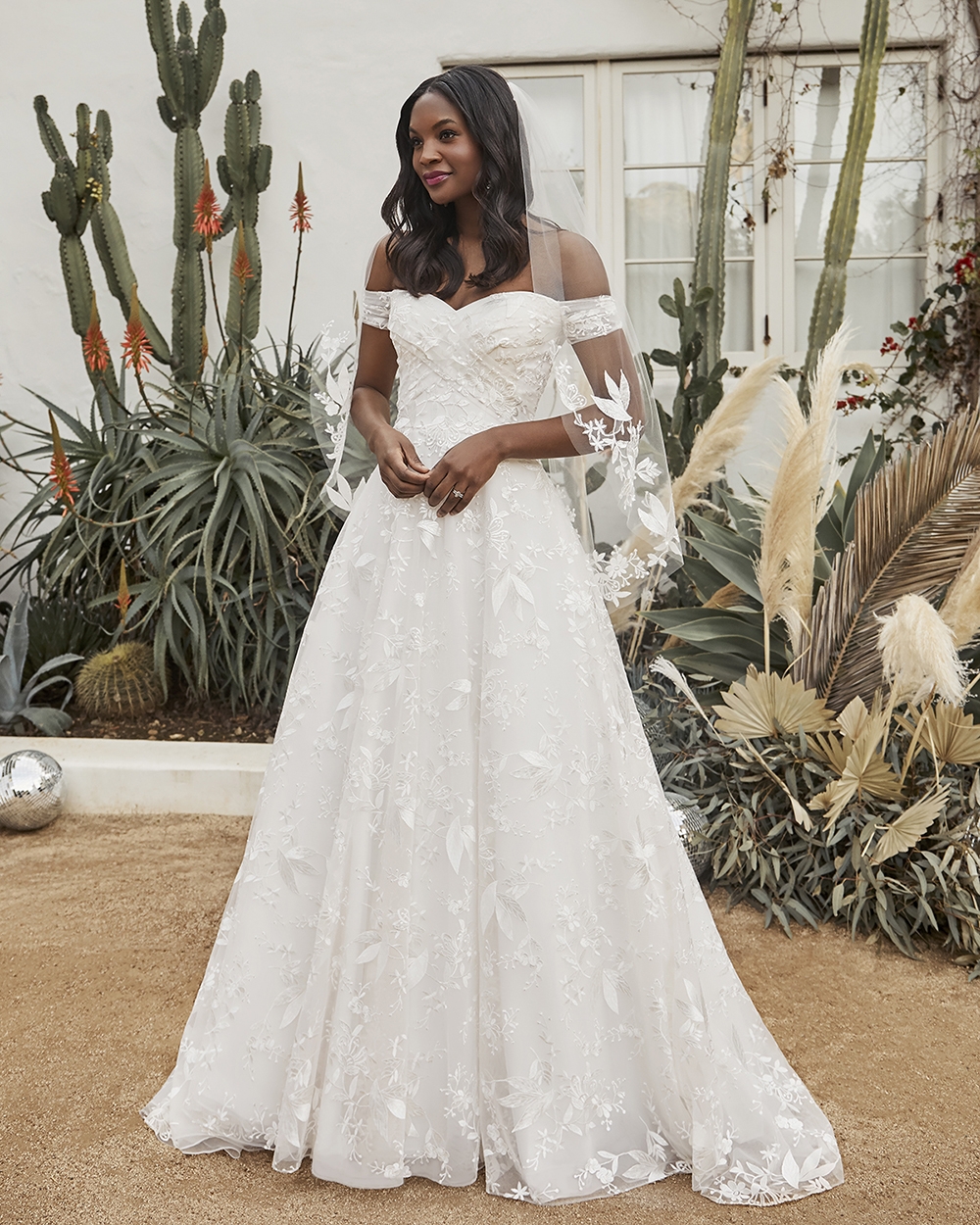 Modern Boho A-Line Sweetheart Off-Shoulder Floral Lace Wedding Dress #BL350