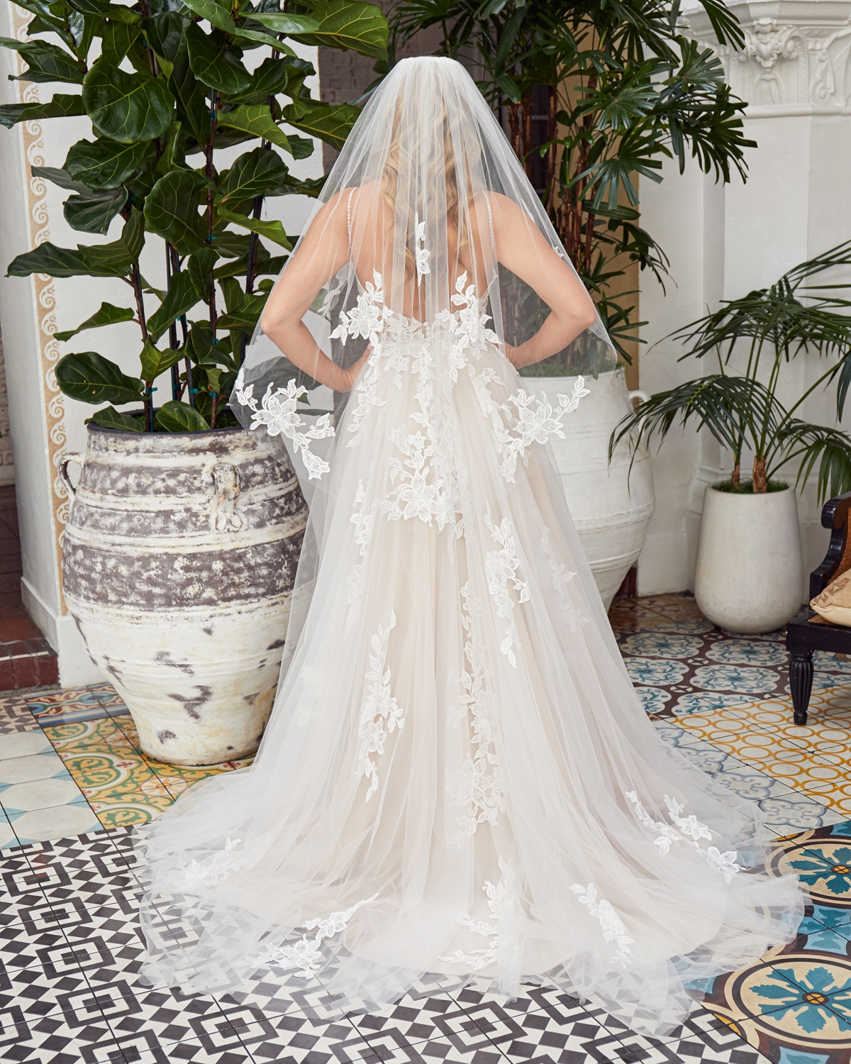 A-Line Plunging V-Neck Spaghetti Straps Lace Appliques Wedding Dress #BL354