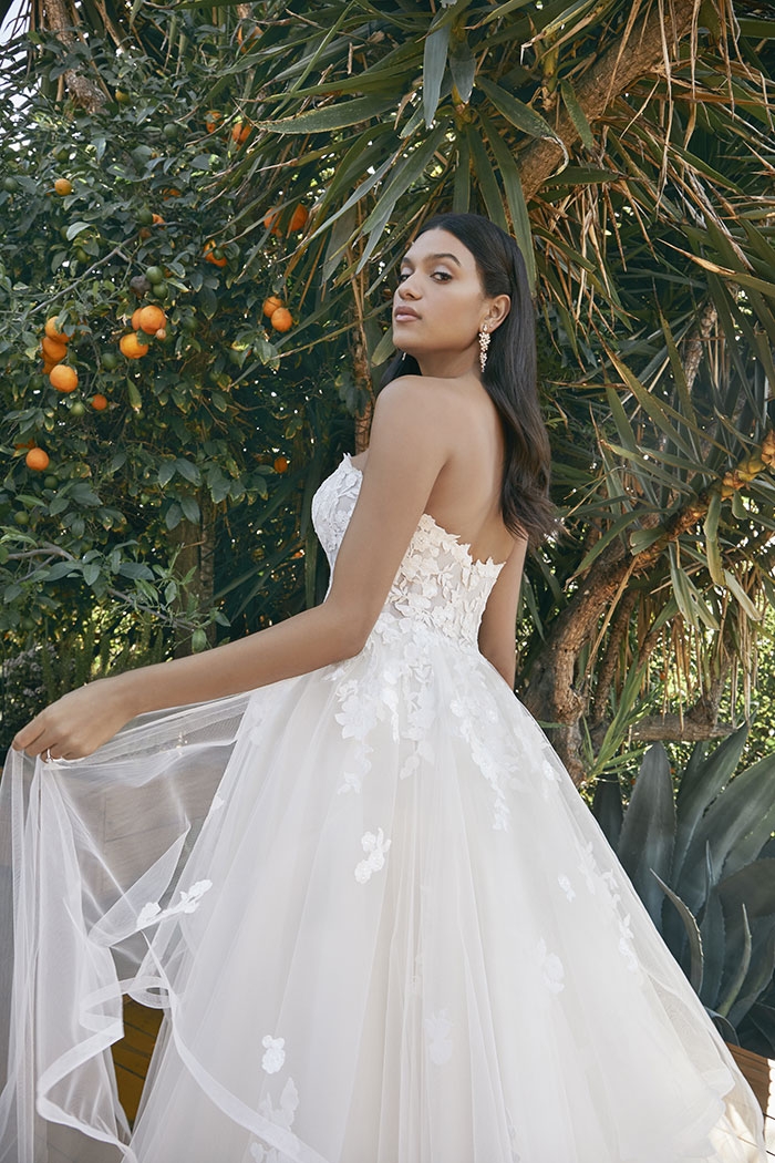 A-Line Sweetheart Strapless Sequins Floral Lace Wedding Dress #BL391