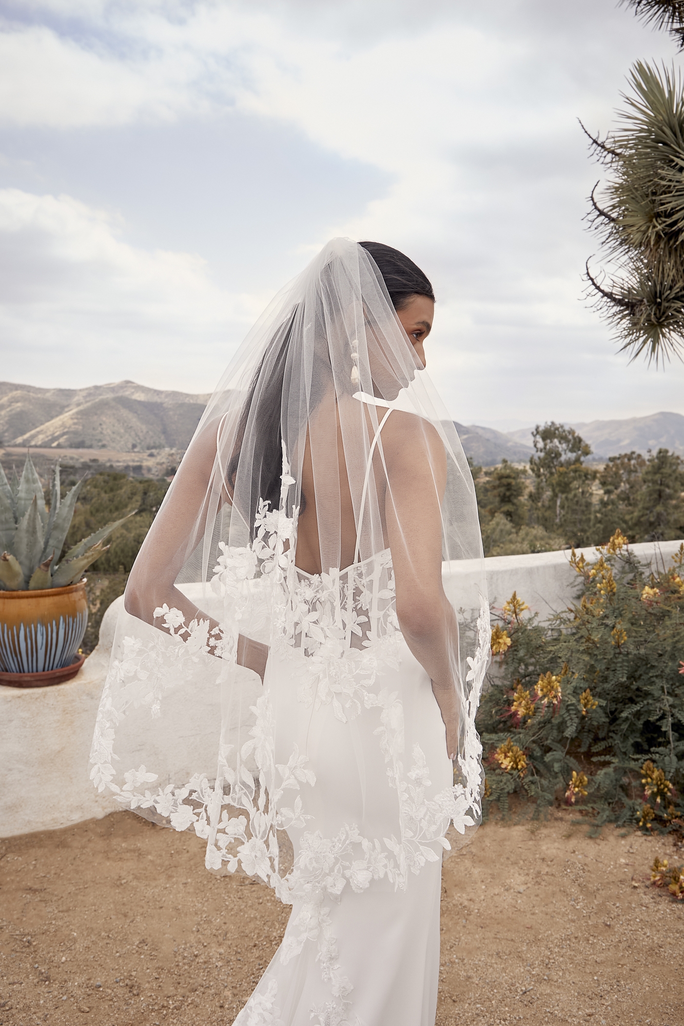 Flattering Fit And Flare Scoop Neckline Floral Lace With Sequins Wedding Dress