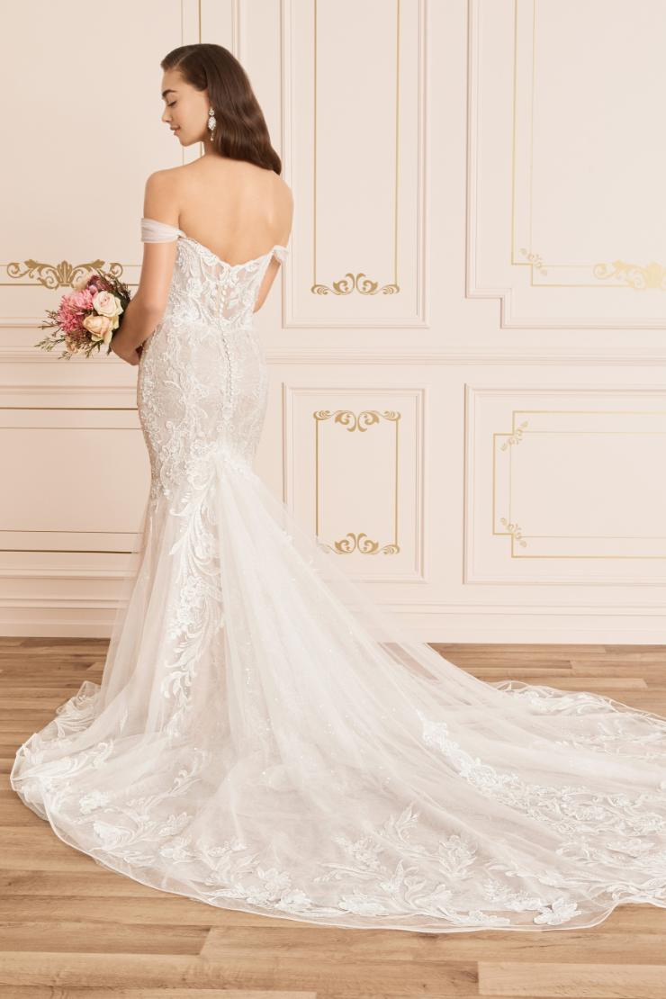 Ethereal Off The Shoulder Lace Wedding Gown #Y12033