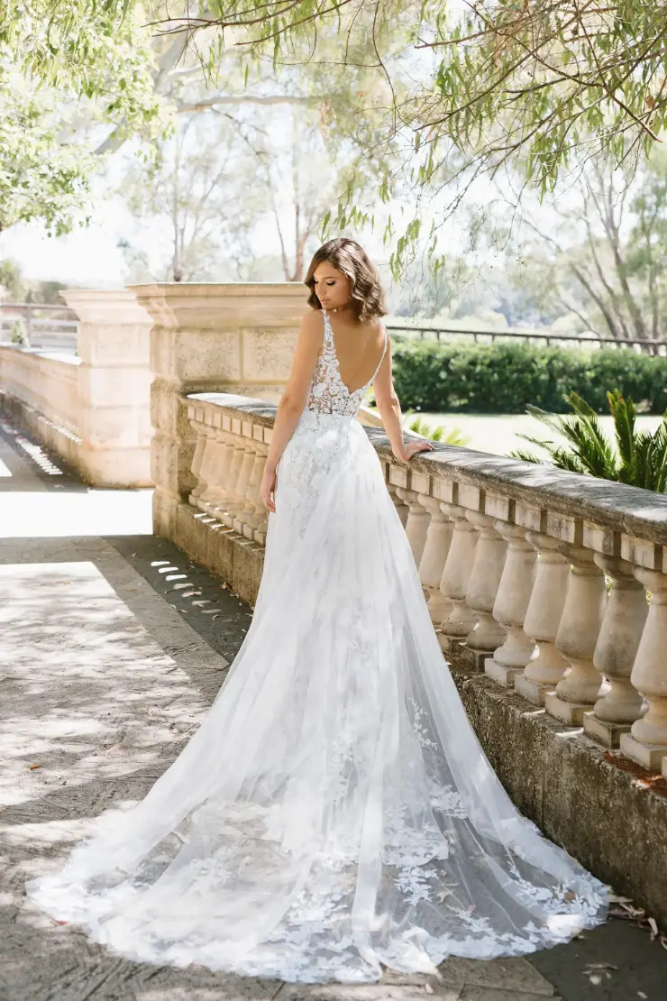 Boho-Inspired Wedding Gown With Cotton Lace #Y12238