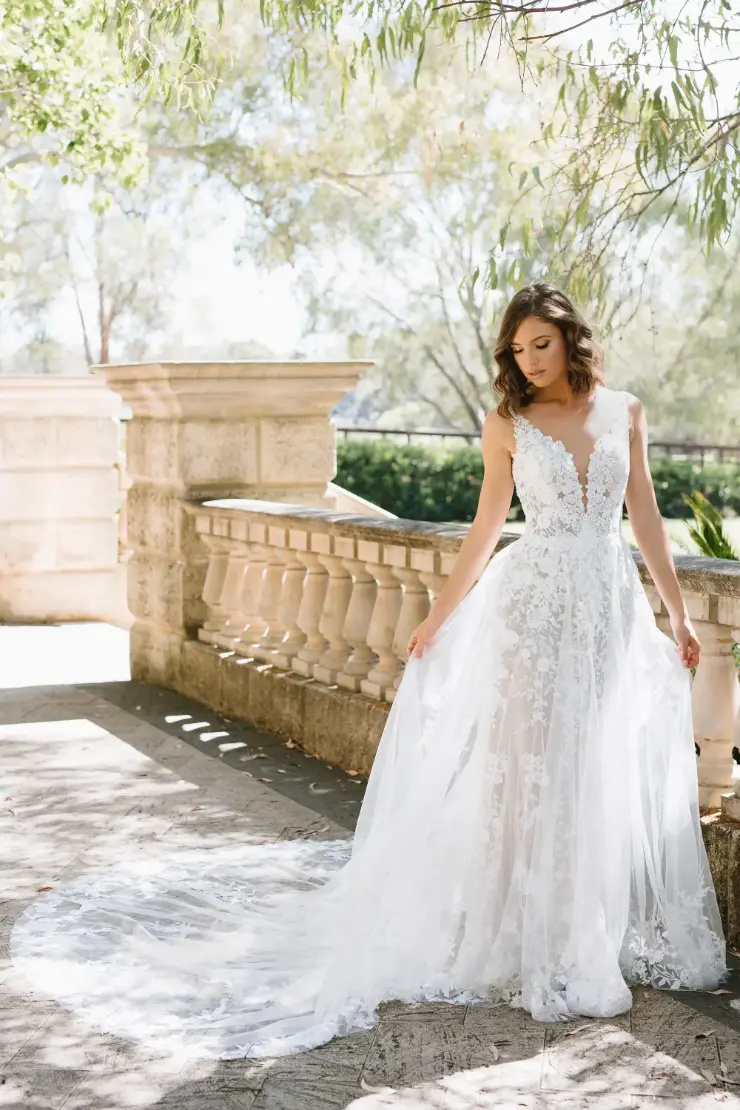Boho-Inspired Wedding Gown With Cotton Lace #Y12238