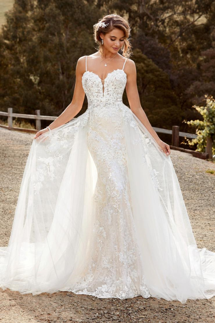 Show-Stopping Two-Piece Lace Wedding Dress #Y22068