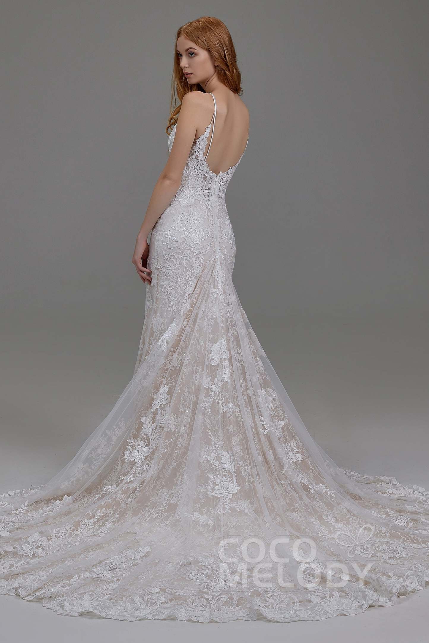 Trumpet-Mermaid Chapel Train Tulle Lace Wedding Dress
