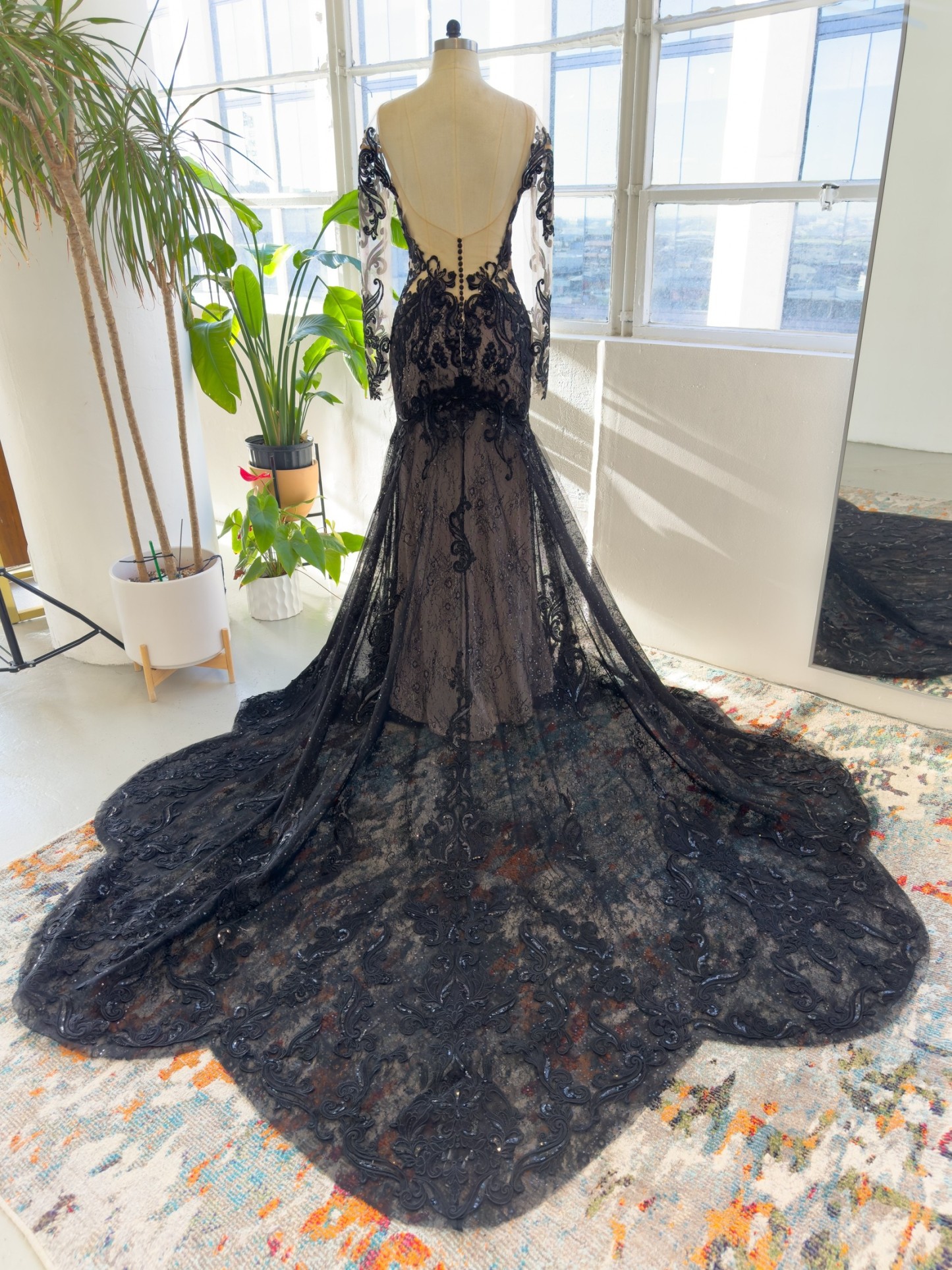 Trumpet-Mermaid Chapel Train Lace Tulle Wedding Dress CW3009