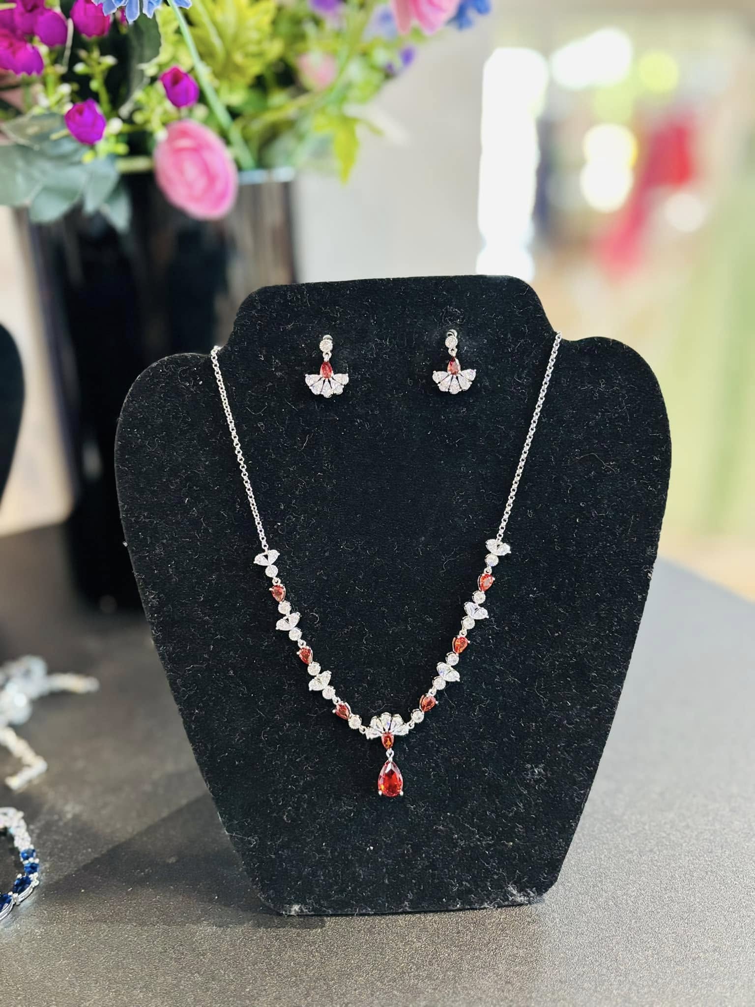 Necklace-010