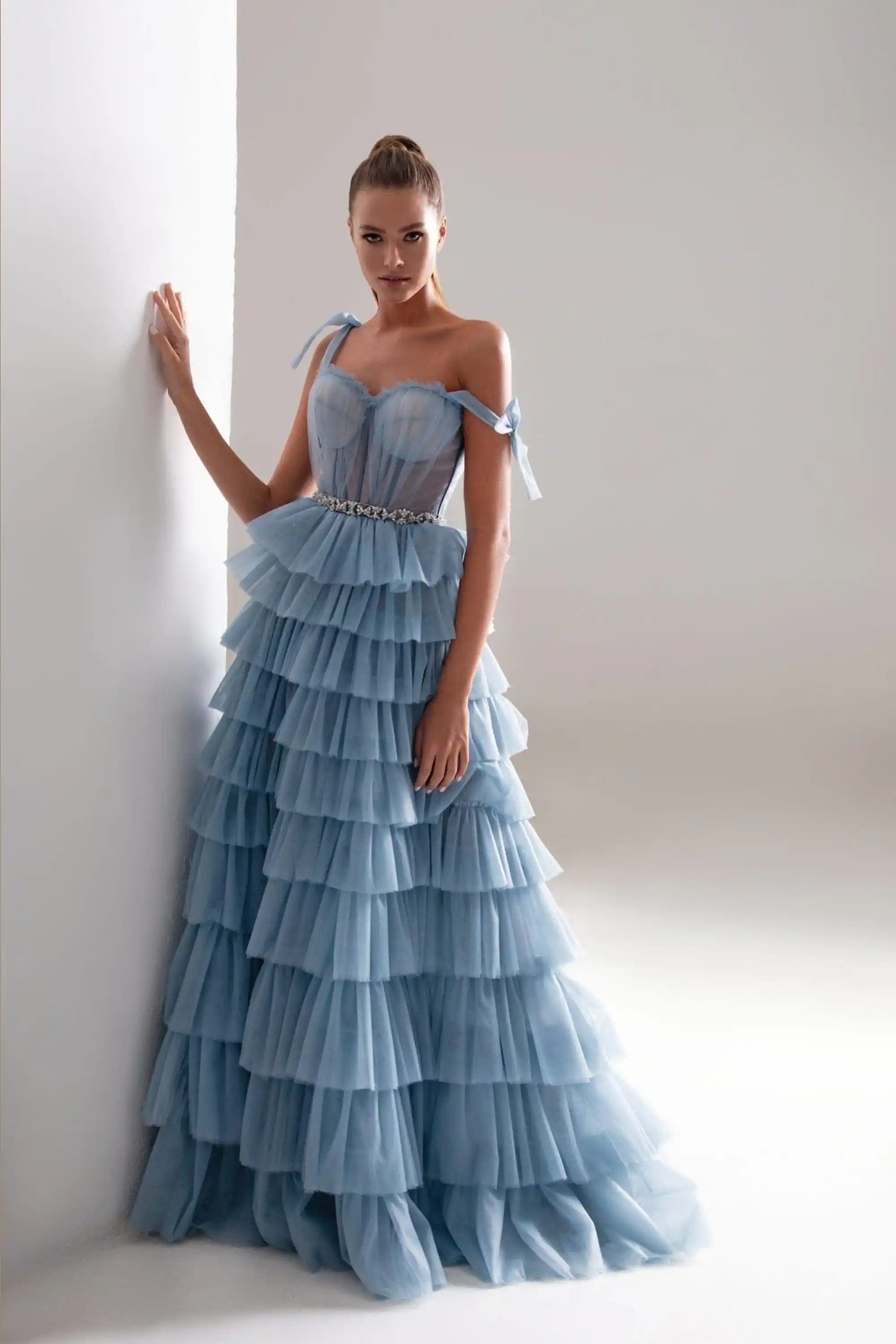 A-Line Spaghetti Strap Tiered Tulle Prom Dress Ruffles Formal Evening Party Gowns