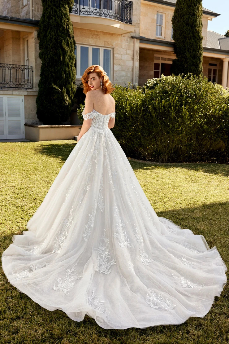 Royal Wedding Ballgown With Off-Shoulder Straps # ST617