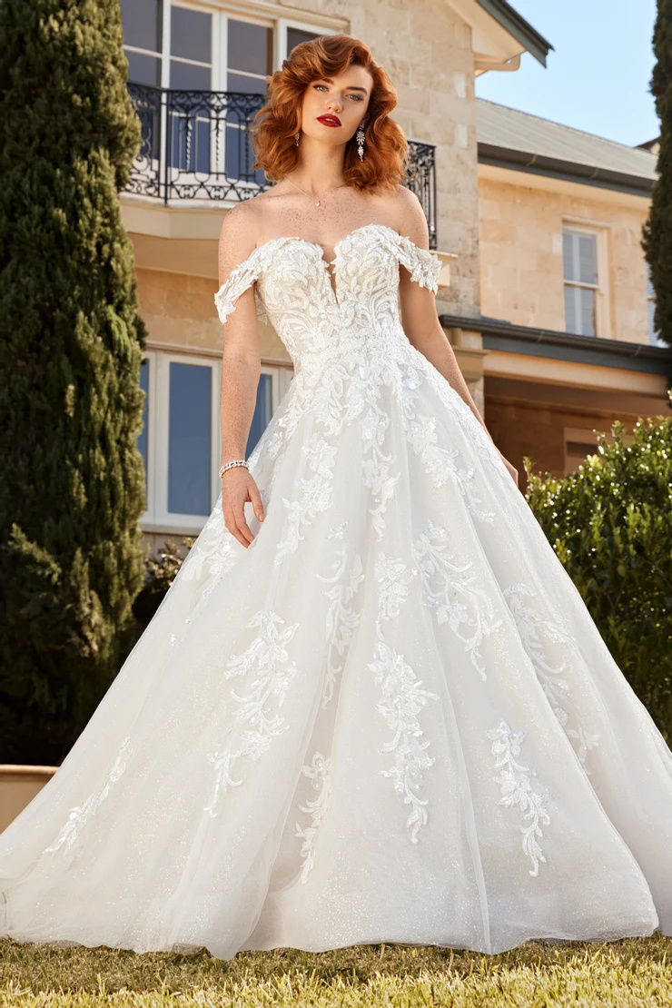 Royal Wedding Ballgown With Off-Shoulder Straps # ST617