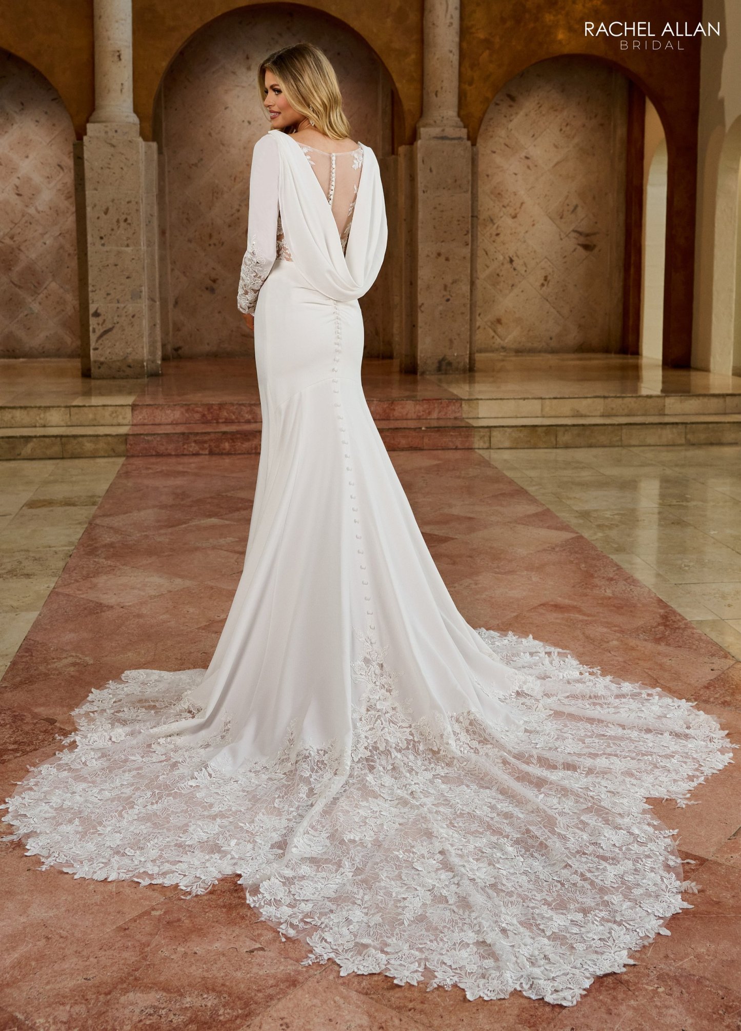 Elegance Crepe Mermaid Bateau Lace Appliques Long Sleeves Wedding Dress RB3206