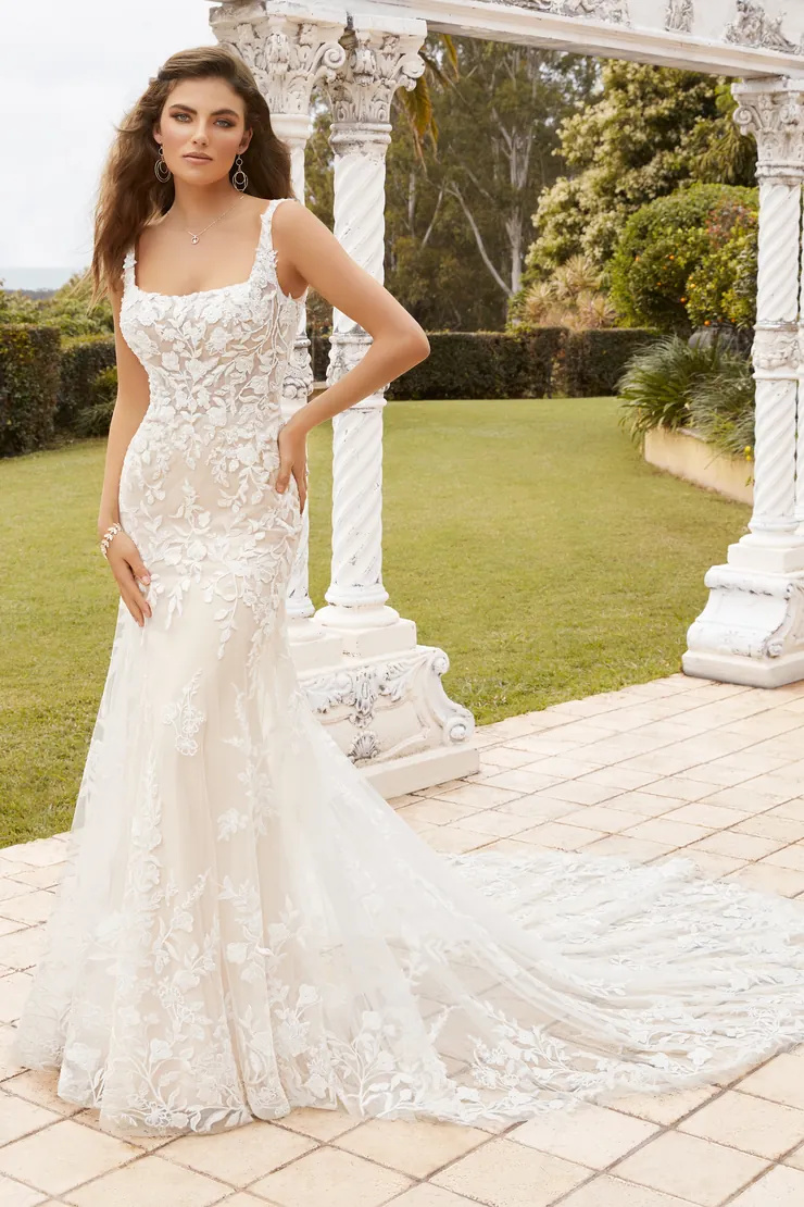 Fashion-Forward Fit And Flare Wedding Dress #Y12232