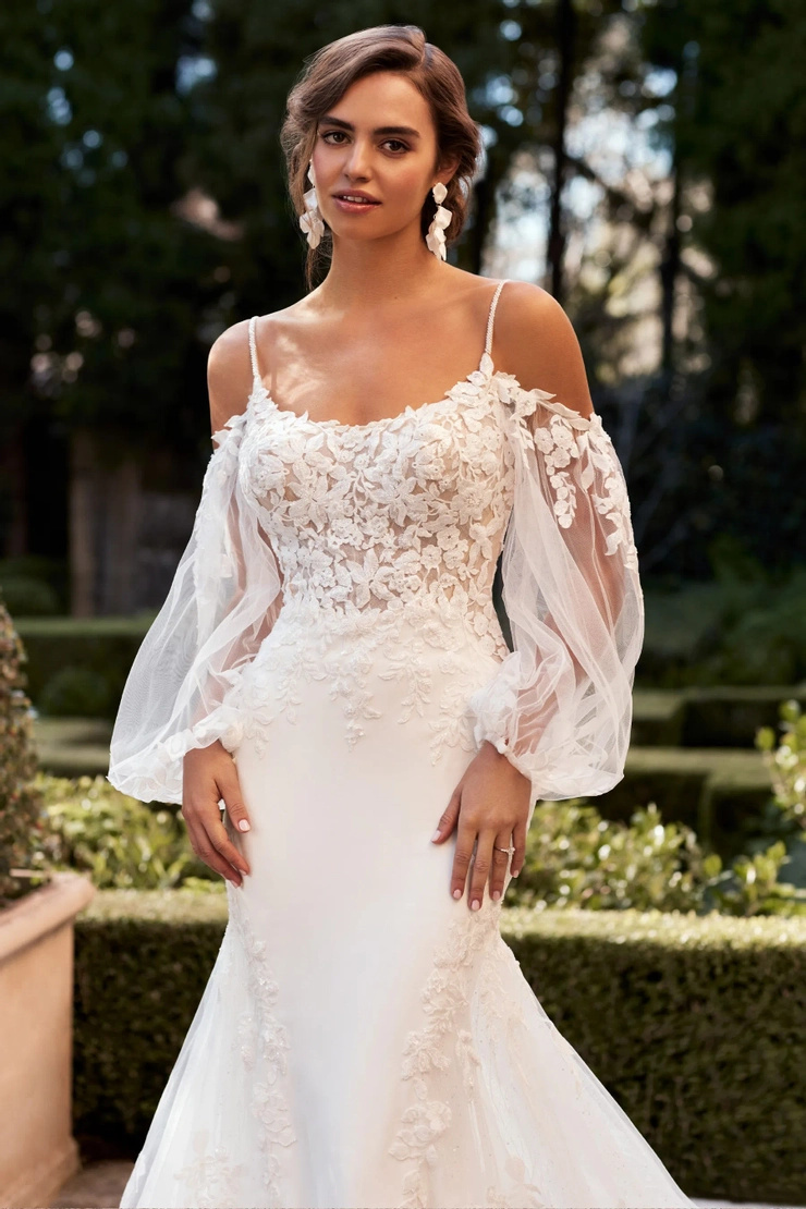 Bohemian Wedding Dress With Bishop Sleeves # Y3118