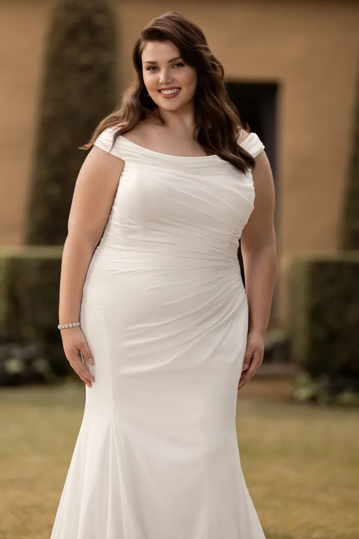 Soft Chiffon Bridal Gown With Draping # Y3147