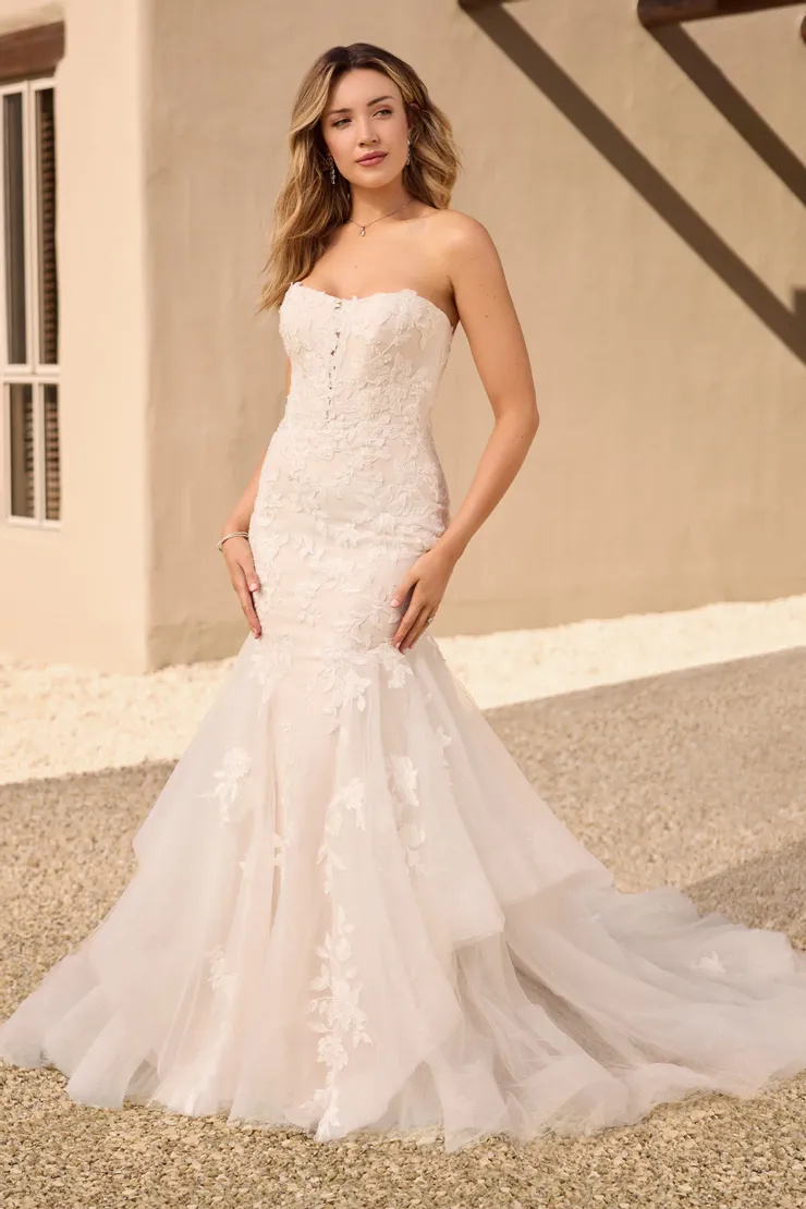 Textured Mermaid Gown With Strapless Neckline # Y3148