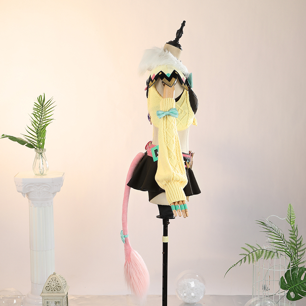 Genshin Impact Varesa Cosplay Costume