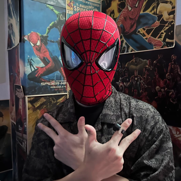 Spider-Man Manual Electric Headgear Eyes Movable Ultra Mask Halloween Cosplay Prop-Cosplay Instrumentality Project