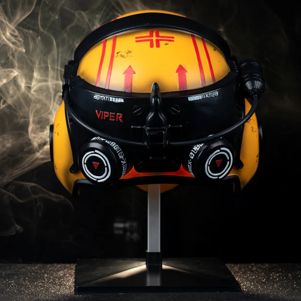 Titanfall 2 Viper Valkyrie Damaged Helmet Cosplay Props Resin Replicas Props 