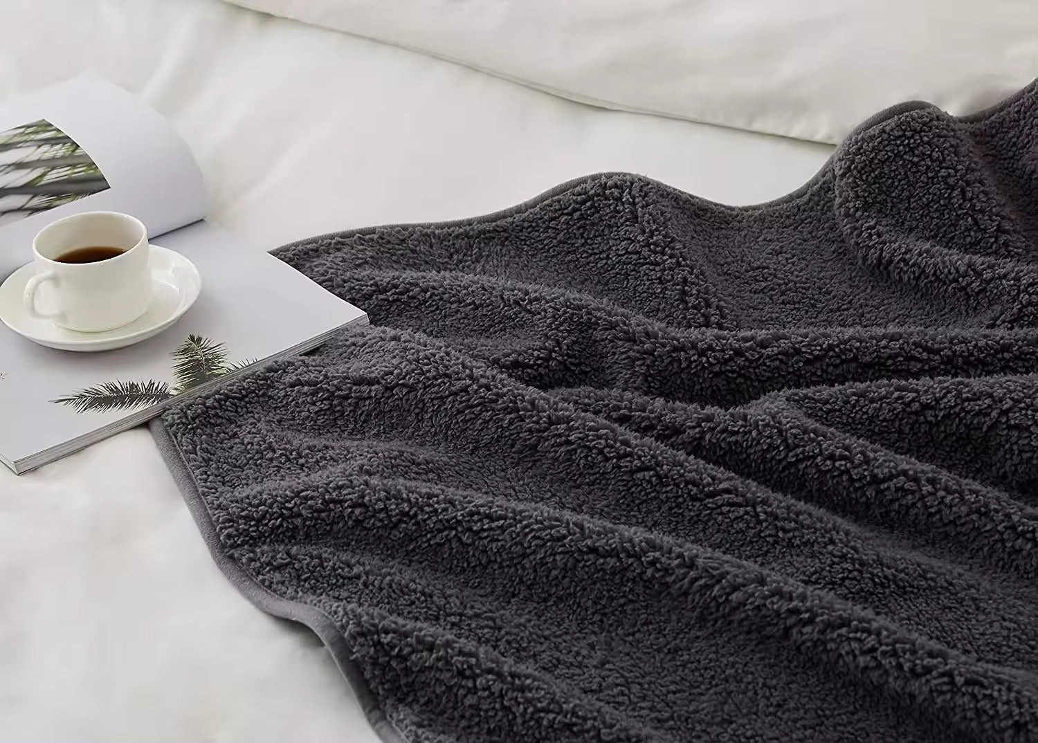 The Waterproof Couples Blanke