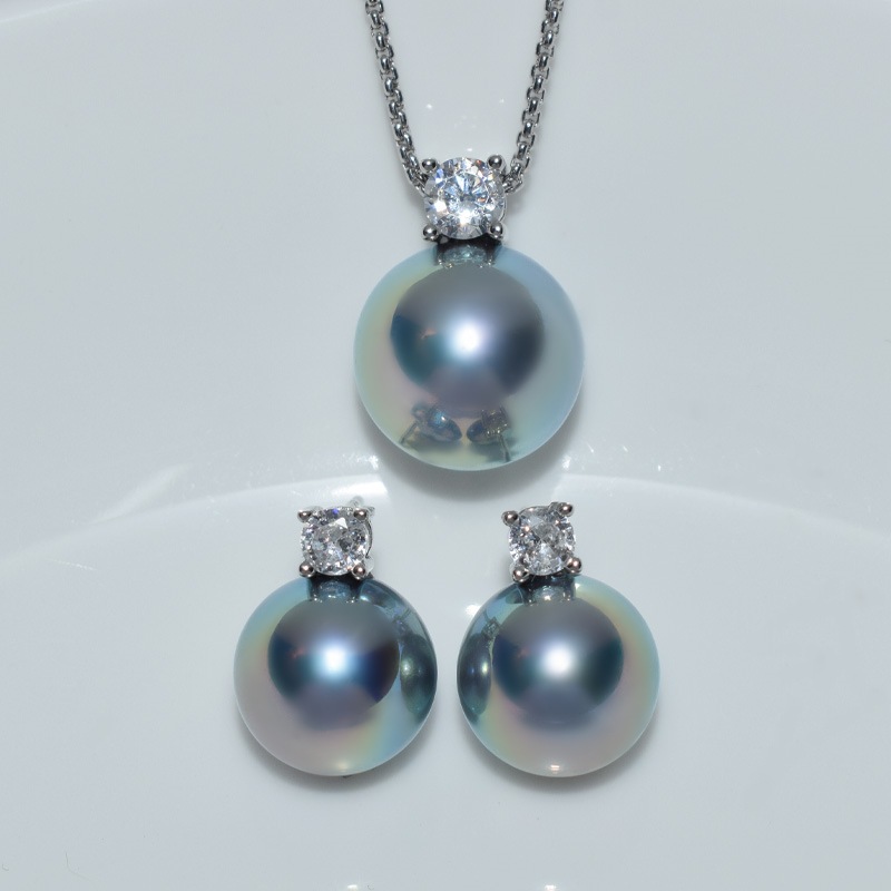 12-14mm Princess Tahitian Pearl & Sasha Diamond Pendant Necklace
