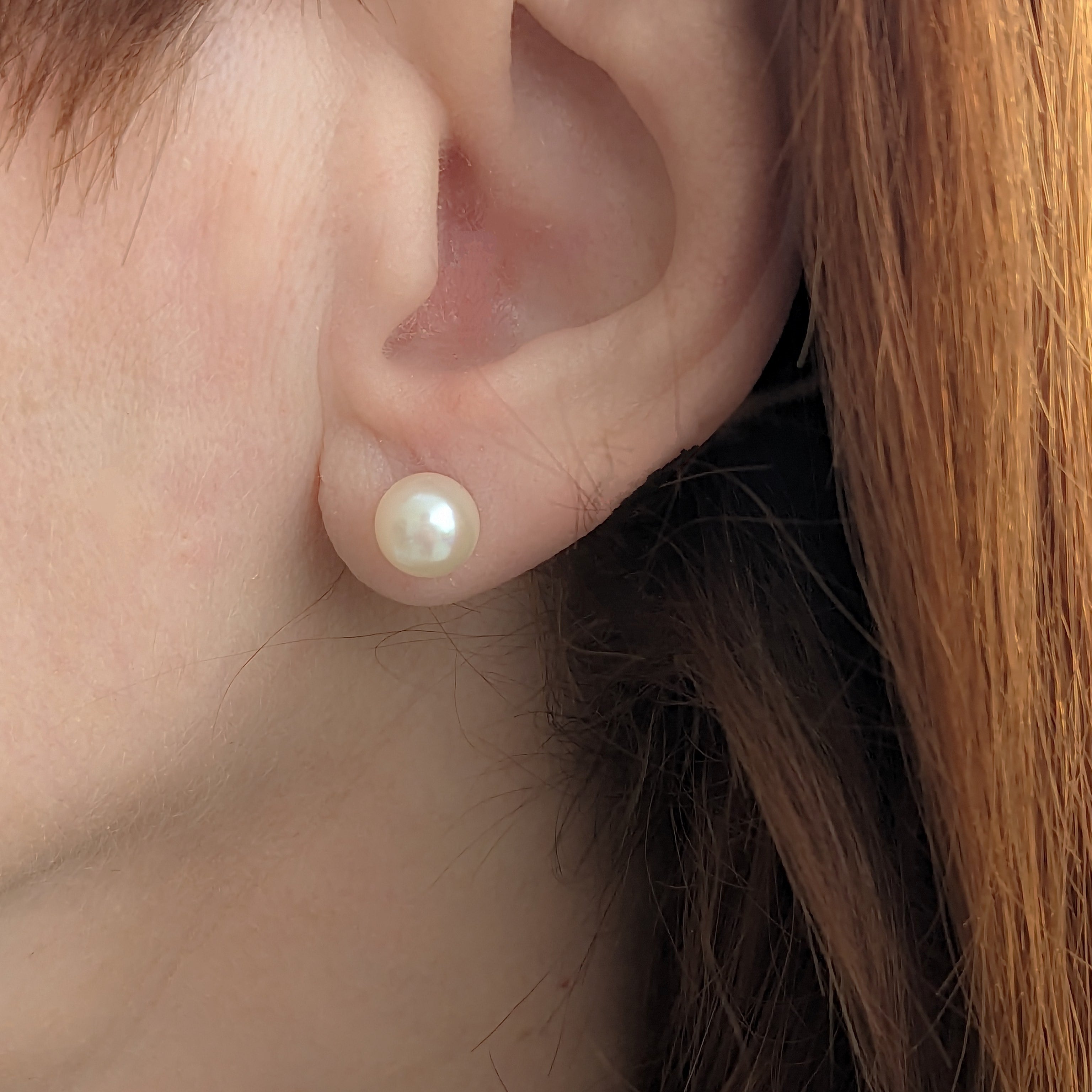 7.5-8.0mm White Akoya Pearl Stud Earrings