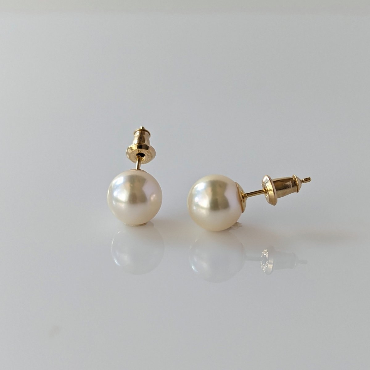 8.0-8.5mm Cream White Akoya Pearl Stud Earrings