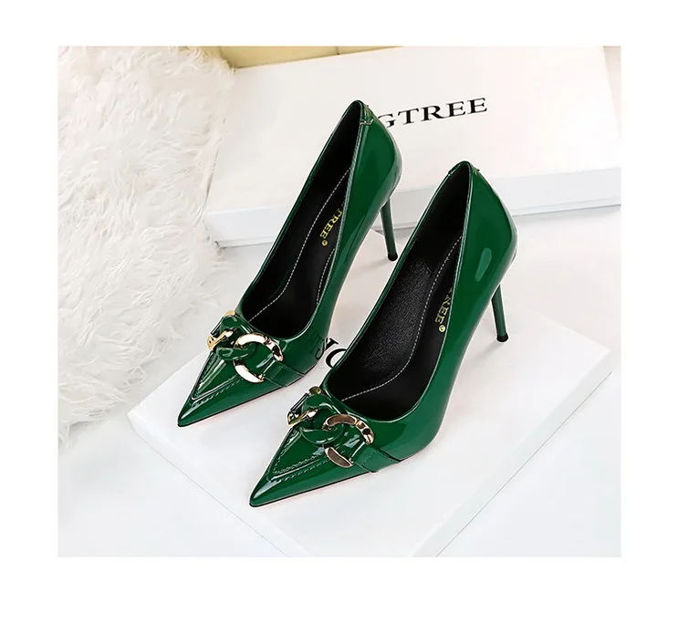 Shoes Fashion Women Pumps Patent Leather High Heels Metal Belt Buckle High Quality Pumps Women Party Shoes Stiletto