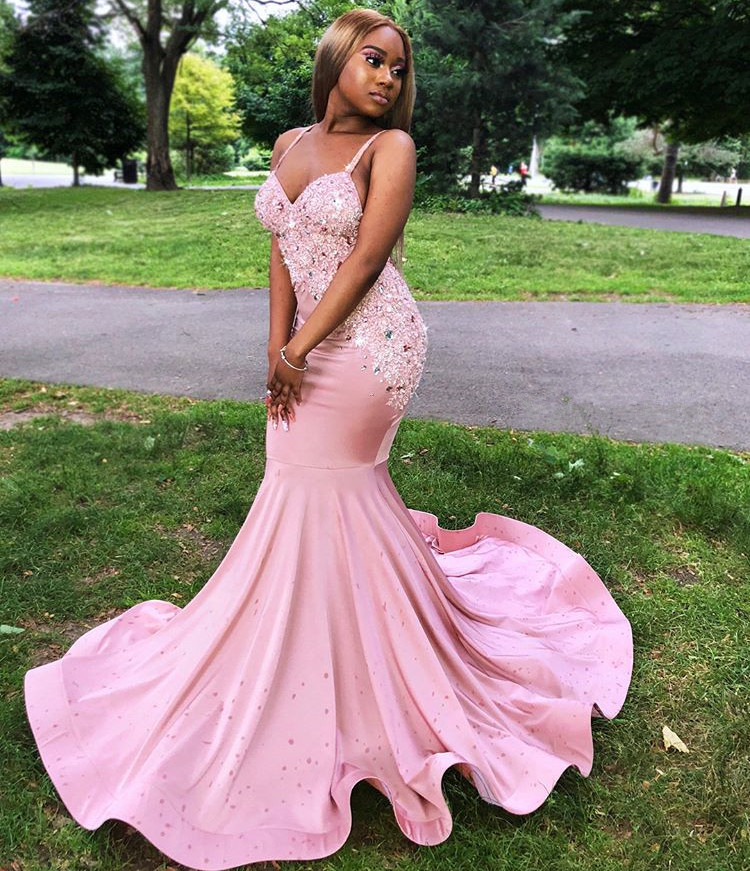 Chic Spaghetti Straps Lace Mermaid Prom Dress