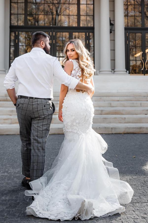 Elegant Long Mermaid Jewel Tulle Lace Wedding Dress