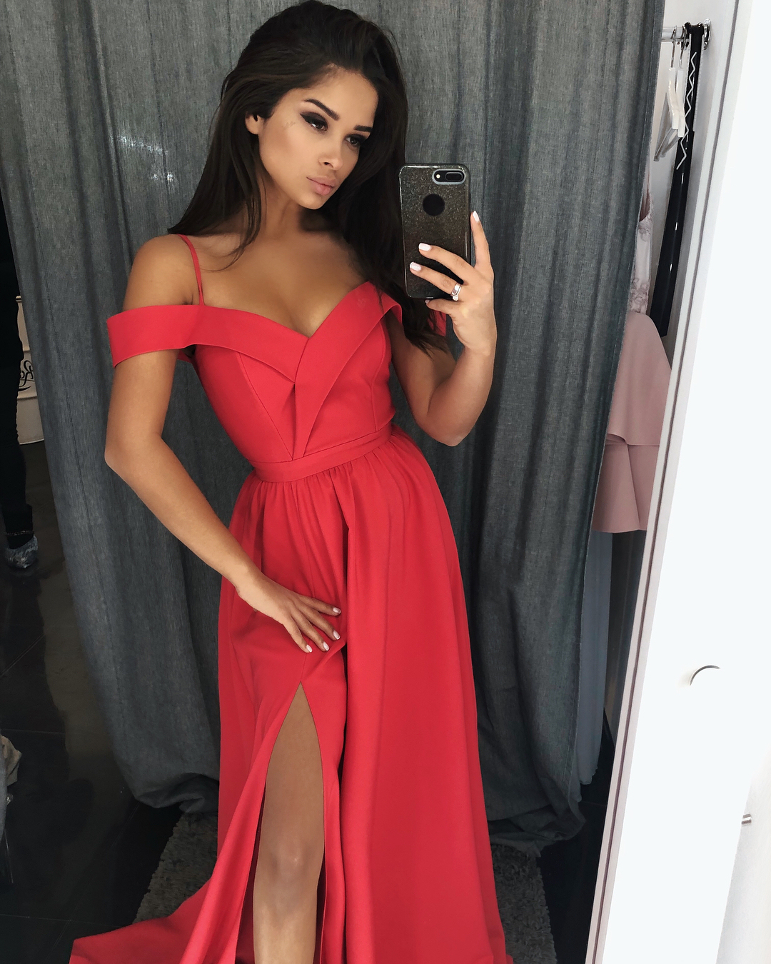 Modern Off-the-shoulder Spaghetti Straps A-Line Ruffles Prom Dress With Side Slit