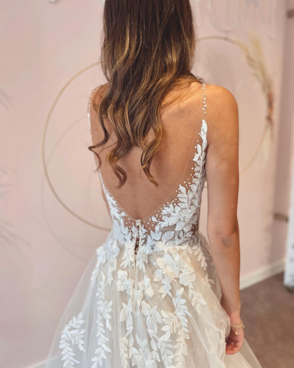 A-Line Deep V-neck Appliques Lace Tulle Backless Floor-length Wedding Dress