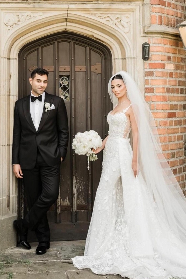 Long Mermaid Spaghetti Straps Lace Floor Length Wedding Dress with Flower