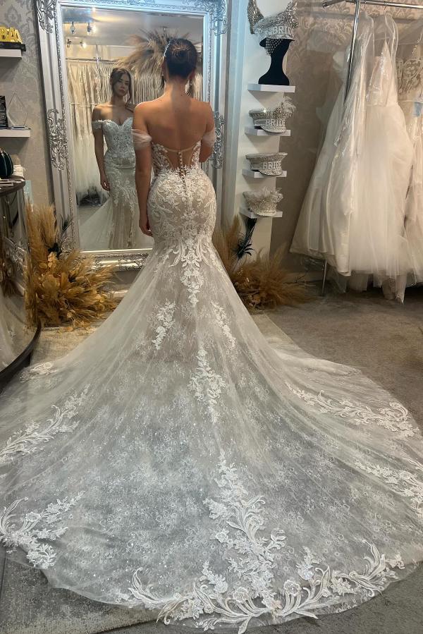 Plus Size Off The Shoulder Sweetheart Lace Long Mermaid Wedding Dress