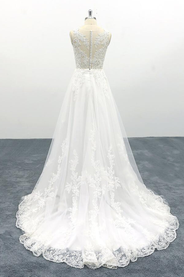 Elegant Long Appliques Lace Tulle A-line Wedding Dress