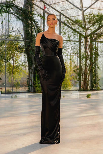 Simple Strapless Long Mermaid Black Satin Prom Dress with Gloves