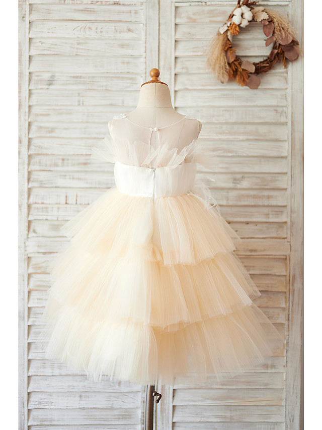 Short Ball Gown Tulle Lace Sleeveless Jewel Neck Flower Girl Dresses with Feathers