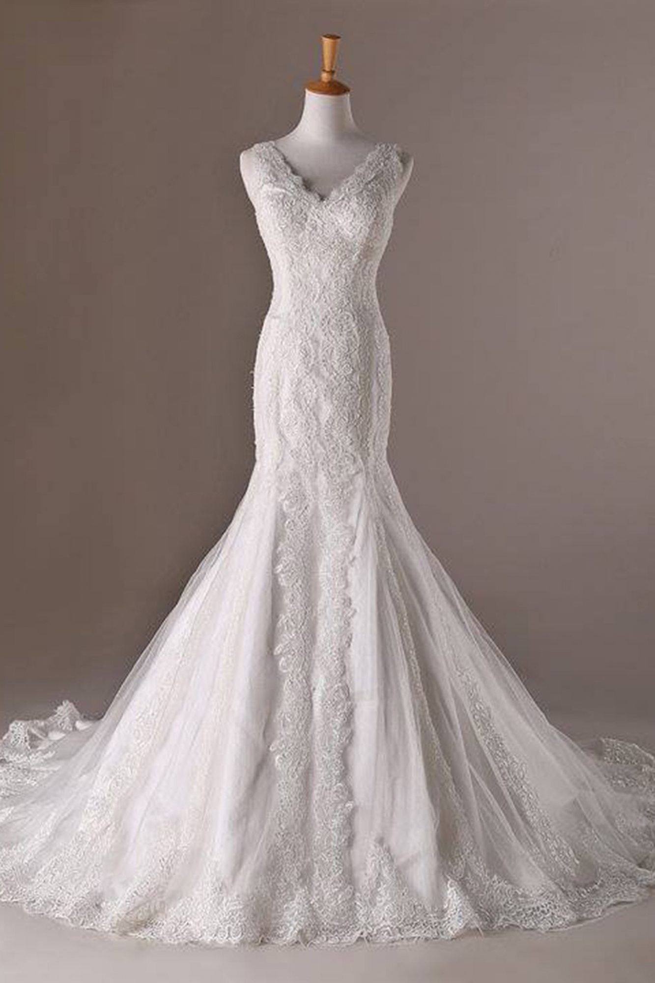 White Lace Tulle V-Neck Mermaid Train Long Wedding Dresses