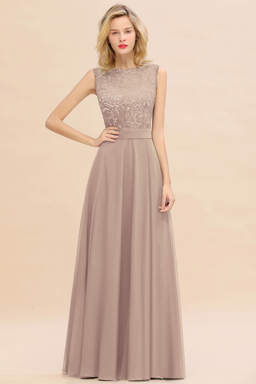 Exquisite Scoop Sleeveless A-line Bridesmaid Dress