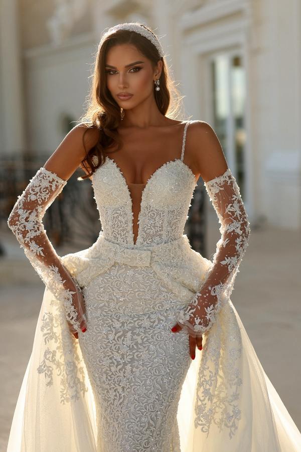 Spaghetti Straps Sweetheart Detachable Train Lace Mermaid Wedding Dress with Long Gloves