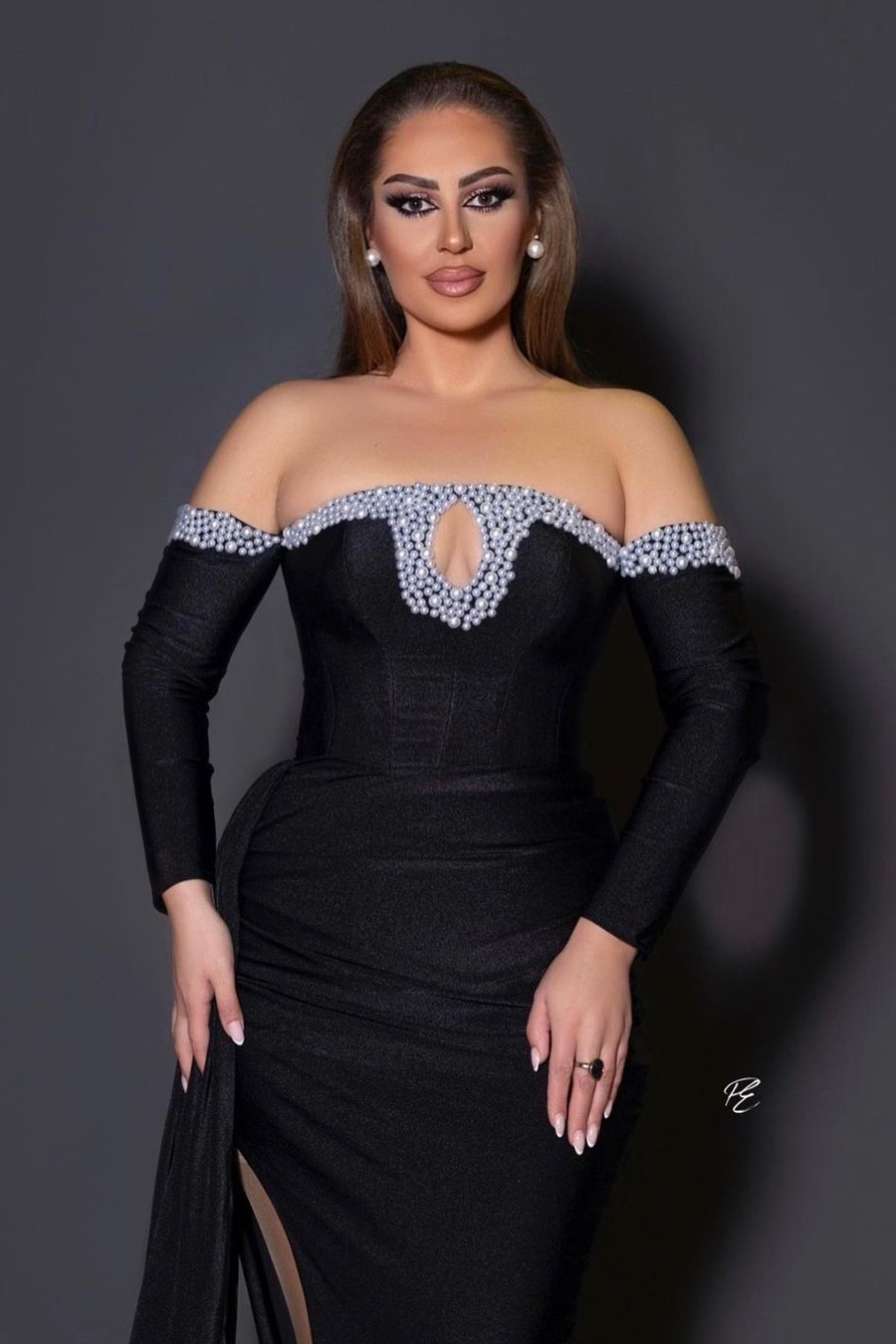 Black Mermaid Off The Shoulder Long Sleeve Prom Dress with Beads